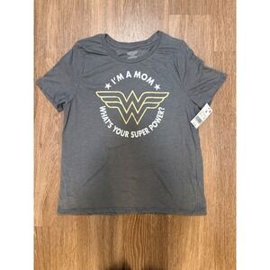 Wonder Woman Womens Mom Super Power Graphic T-Shirt Gray Gold Medium NWT